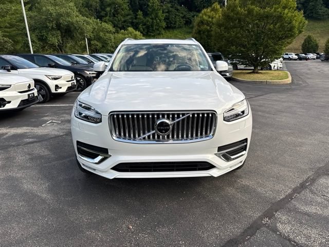Used 2023 Volvo XC90 B6 Ultimate w/ Protection Package AWD/4WD image 8