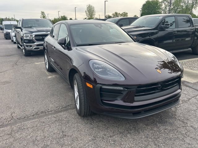 Used 2024 Porsche Macan AWD/4WD image 5