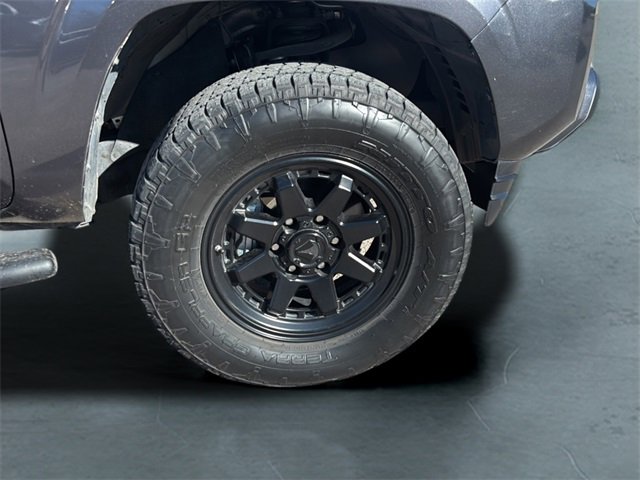 Used 2023 Toyota Tacoma SR image 9