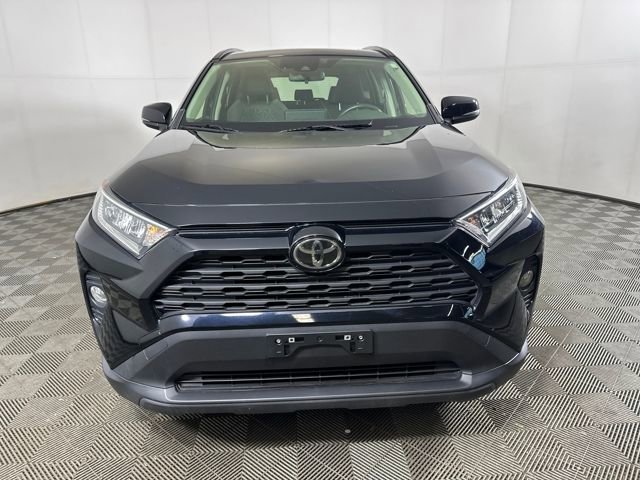 Used 2020 Toyota RAV4 XLE w/ Convenience Package image 8