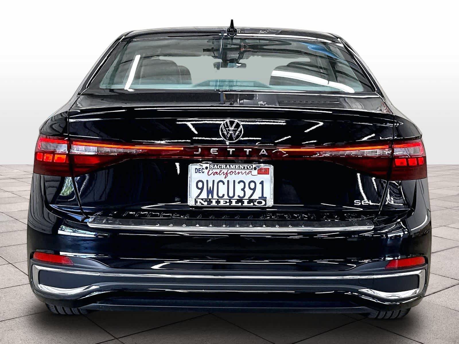 Certified 2026 Volkswagen Jetta SEL FWD image 8