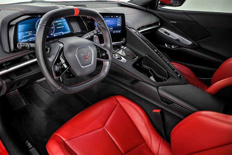 Used 2023 Chevrolet Corvette Stingray Convertible w/ Z51 Performance Package RWD image 15