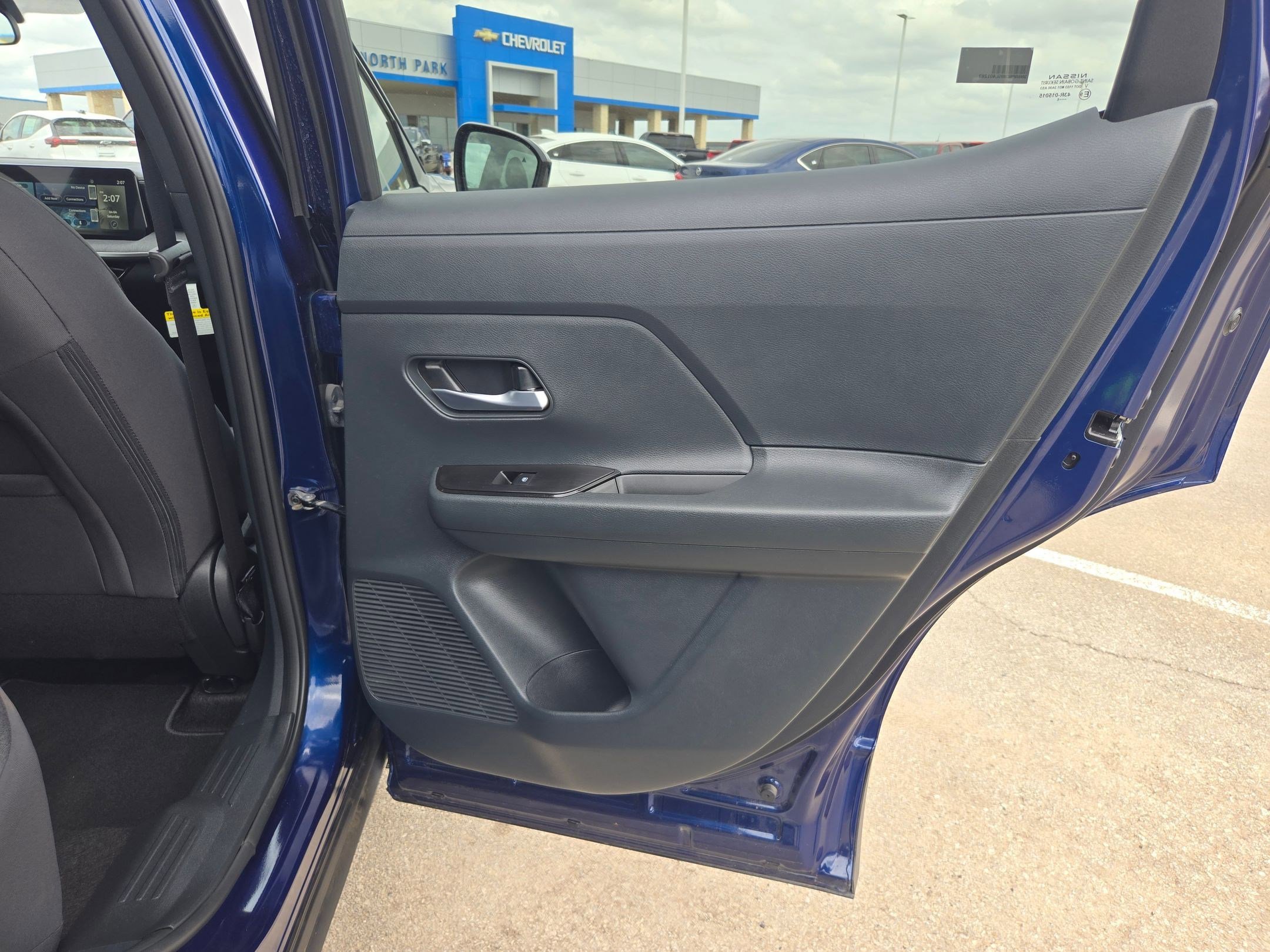 Used 2025 Nissan Kicks SV image 24