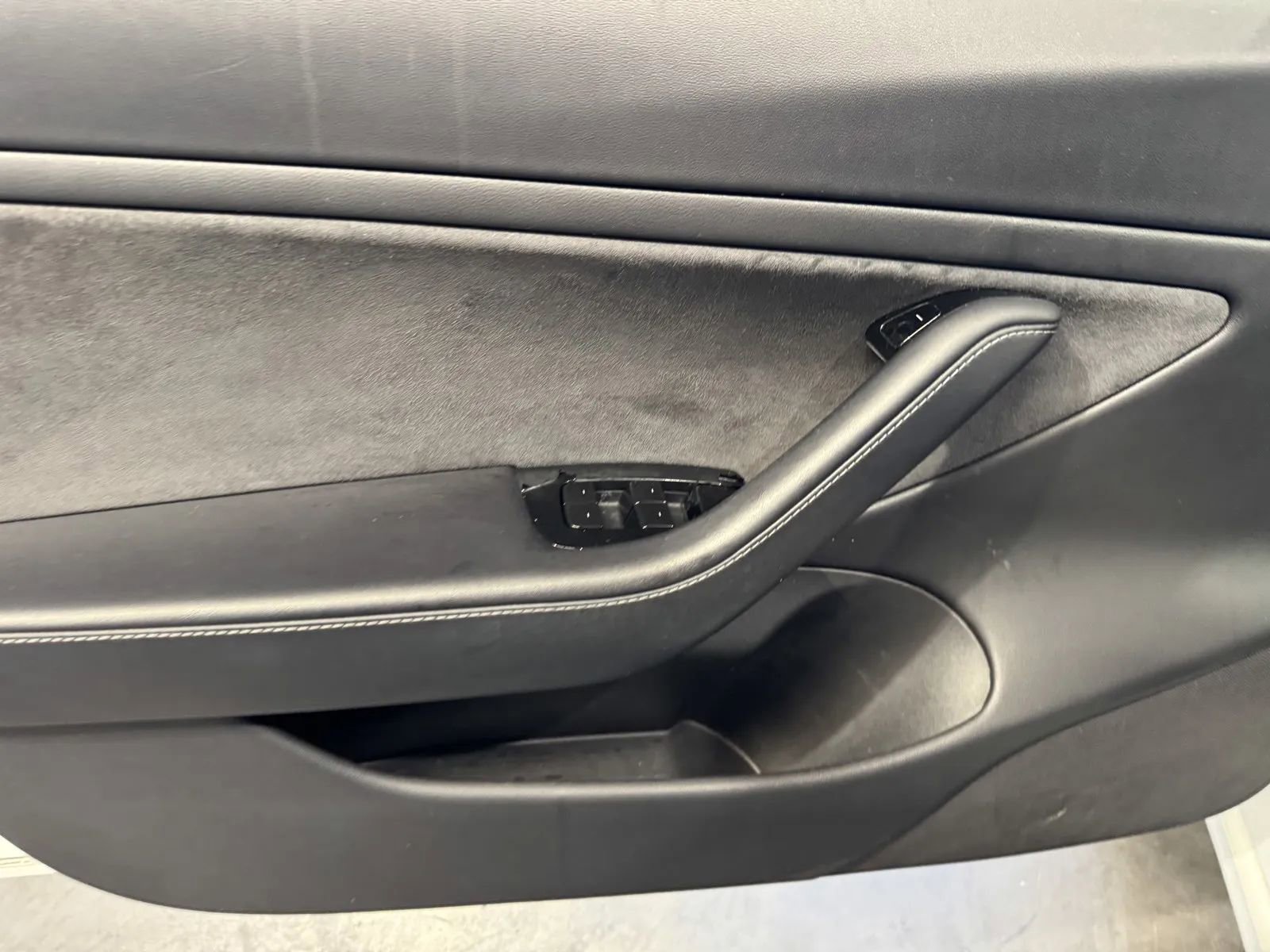 Used 2020 Tesla Model 3 Performance image 12