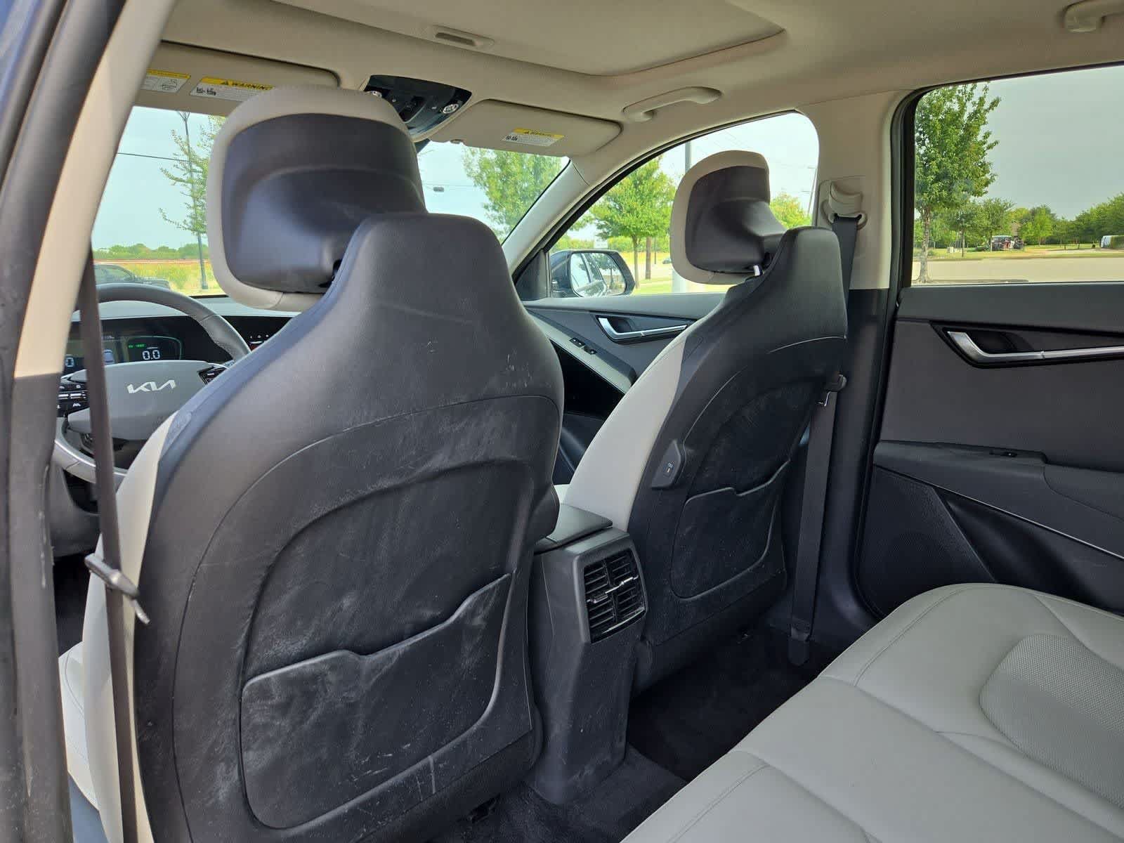 Certified 2024 Kia Niro EX Touring FWD image 16
