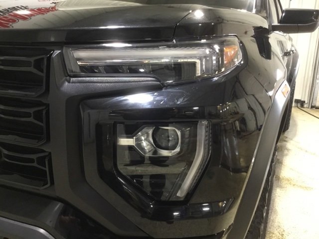 Used 2023 GMC Canyon Elevation w/ Convenience Package image 7