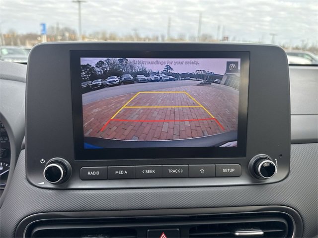 Used 2022 Hyundai Kona SEL w/ Cargo Package image 18