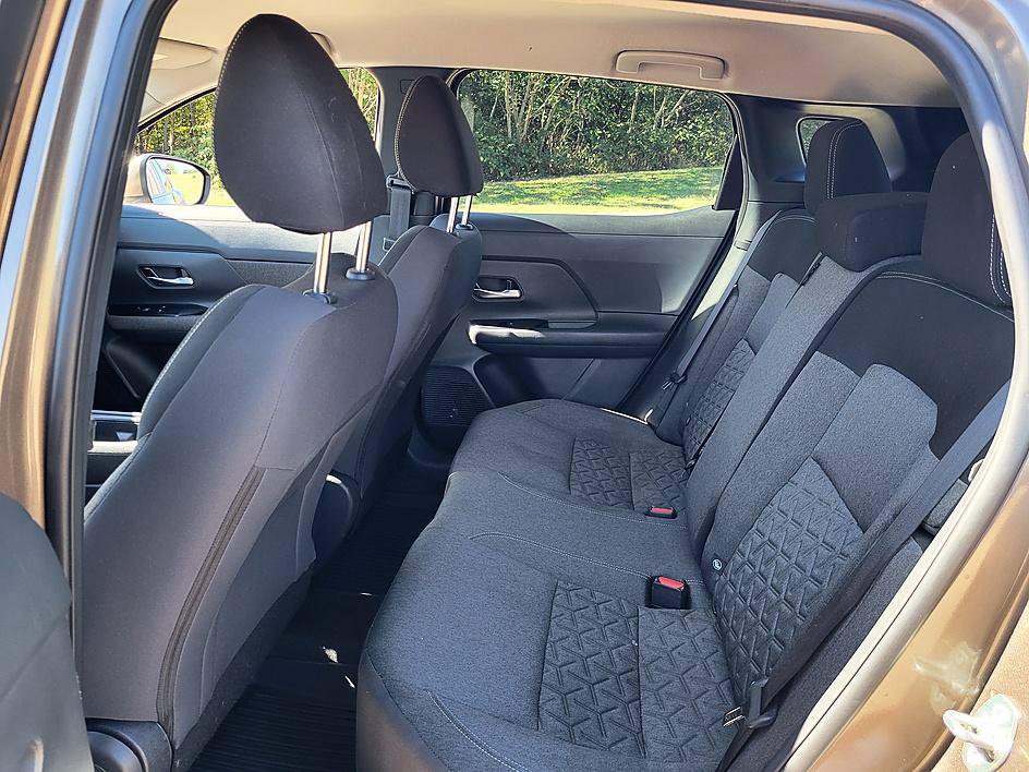 Certified 2025 Nissan Kicks SV w/ Charging Package FWD image 13