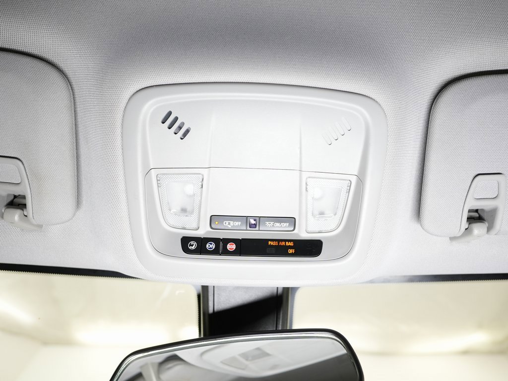 Used 2018 Chevrolet Malibu LT image 48