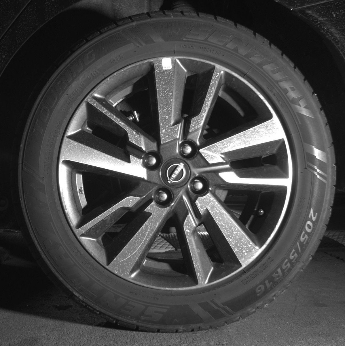 Used 2025 Nissan Versa SV image 14