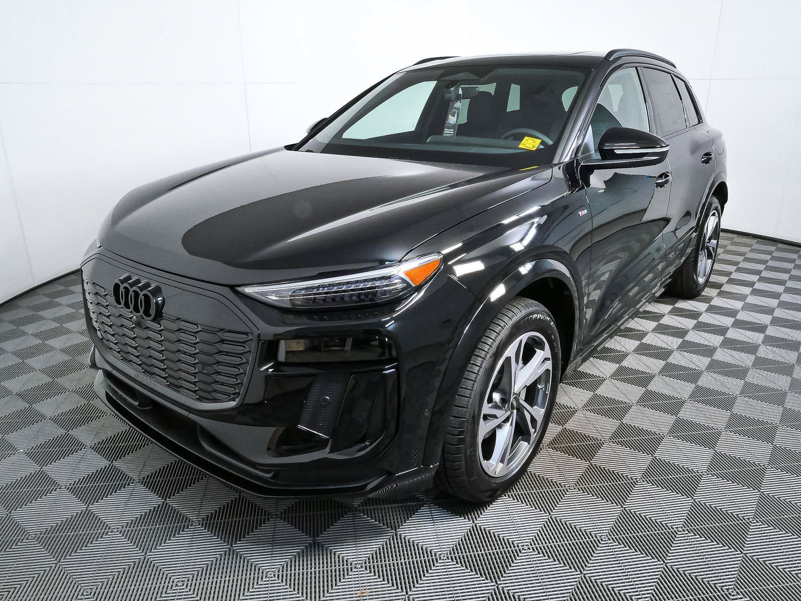 New 2027 Audi Q6 e-tron Premium Plus AWD/4WD image 35