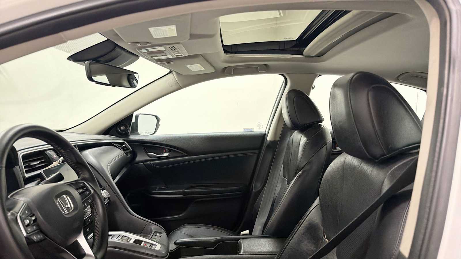 Used 2019 Honda Insight Touring image 24