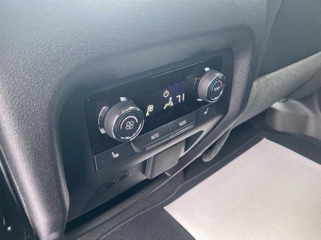 New 2026 Chevrolet Traverse RS w/ LPO, Floor Liner Package image 26
