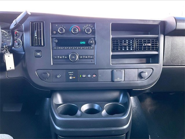 Used 2025 Chevrolet Express 3500 LS image 16