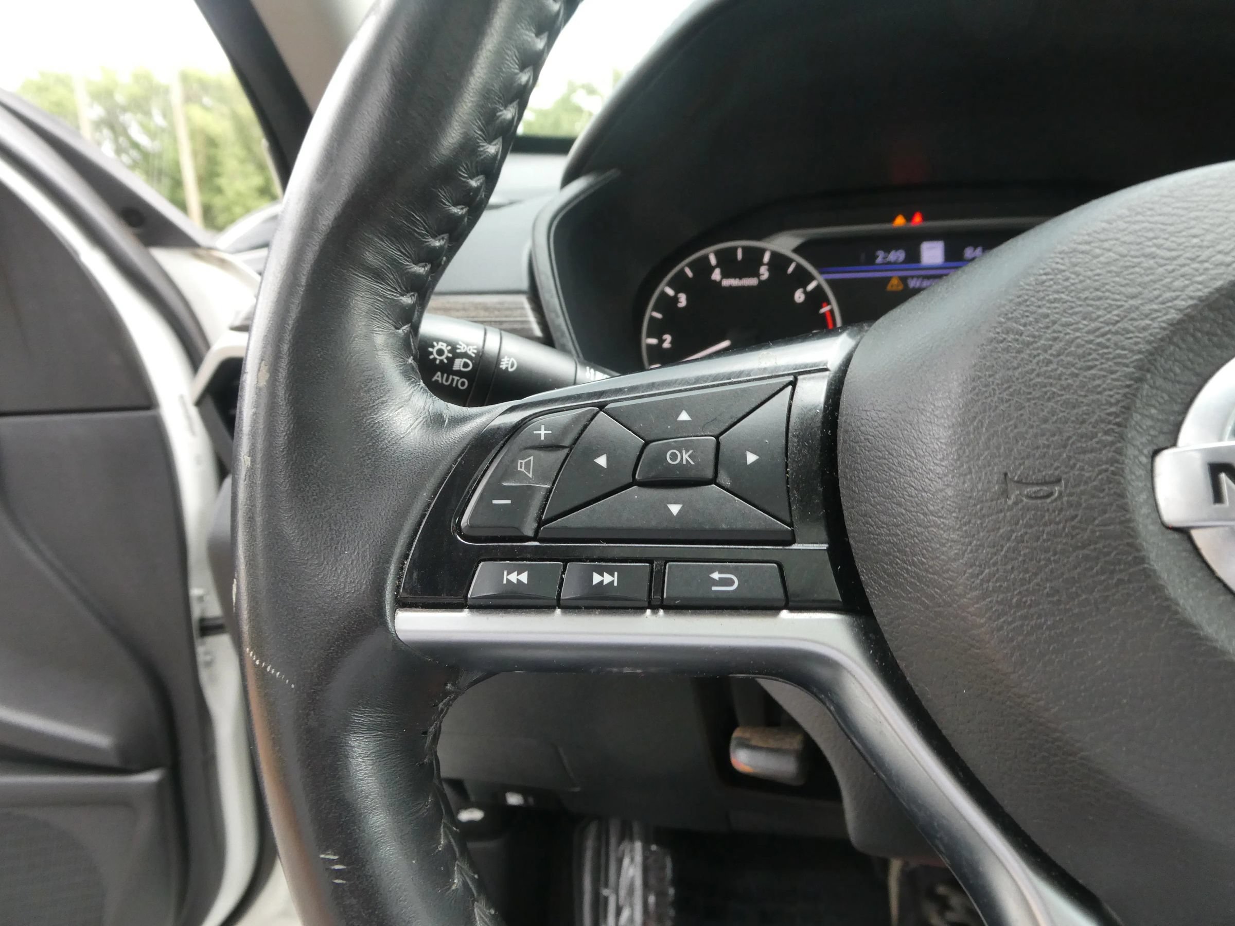 Used 2019 Nissan Altima 2.5 Platinum FWD image 19