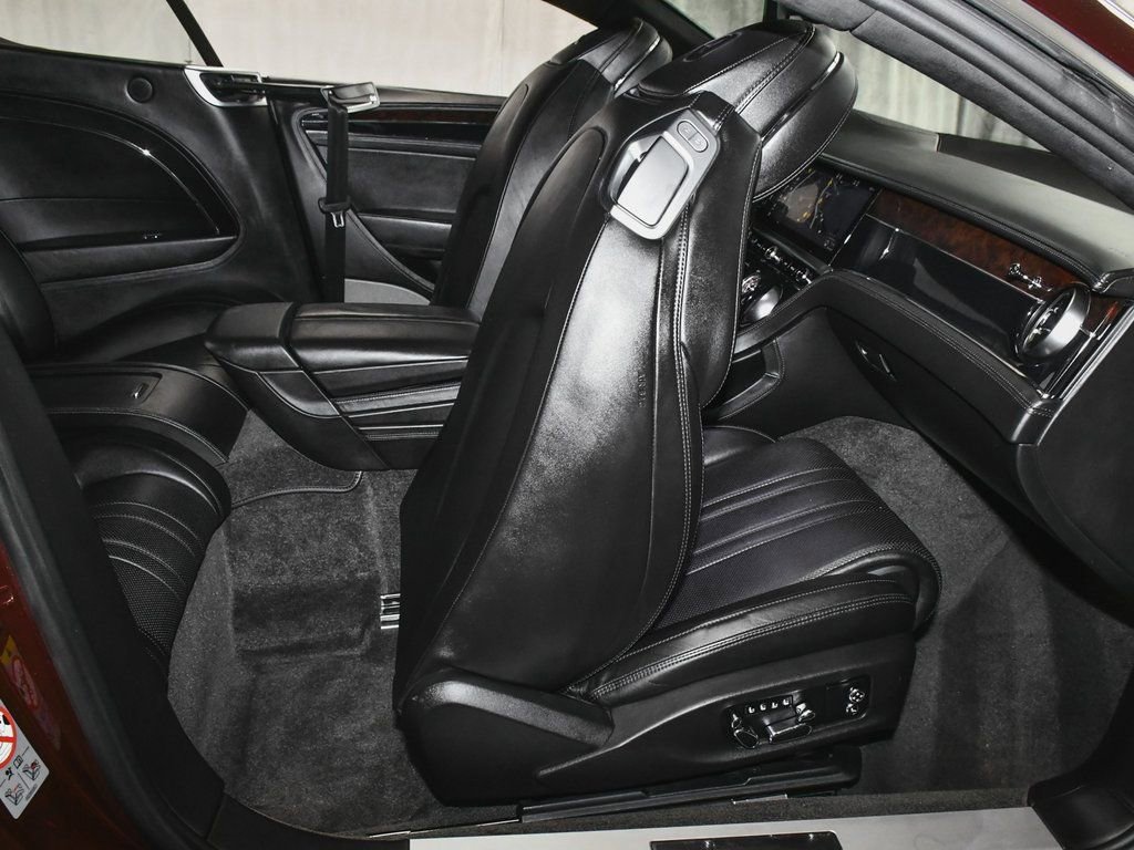 Used 2020 Bentley Continental GT image 48