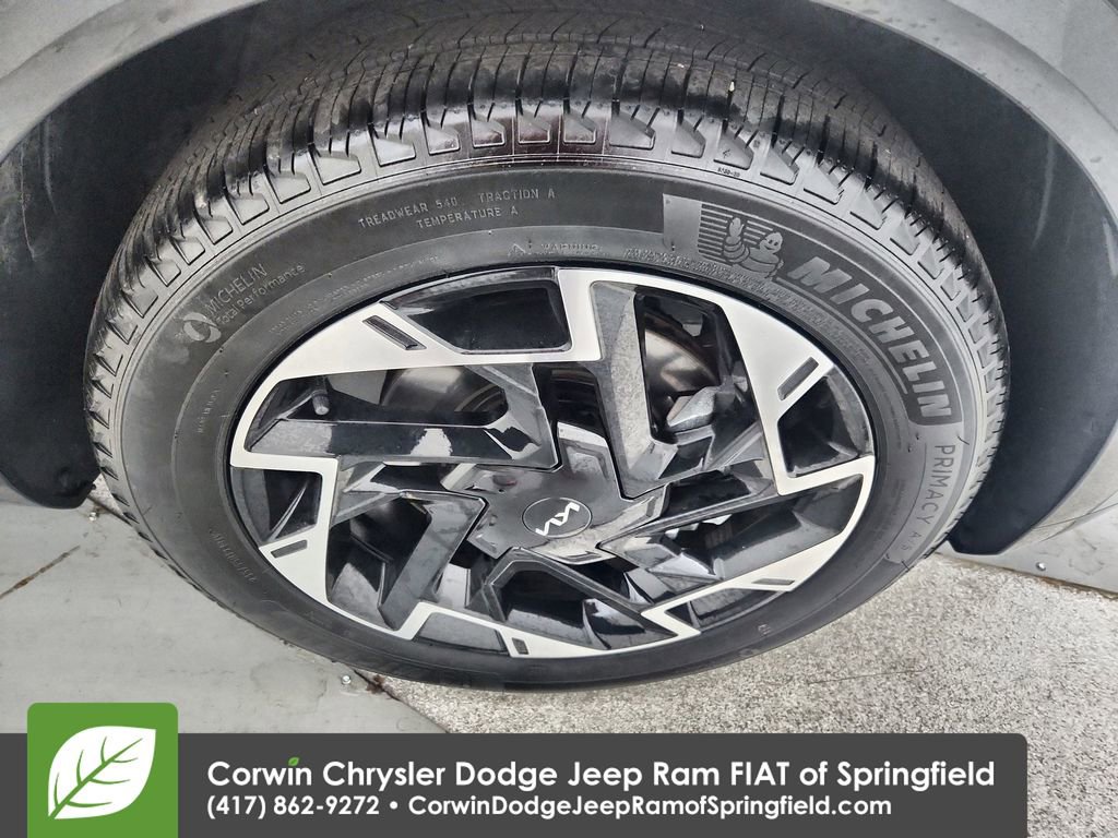 Used 2023 Kia Sportage SX image 35