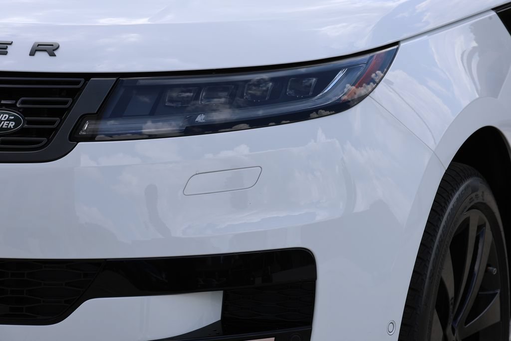 New 2026 Land Rover Range Rover Sport Dynamic SE AWD/4WD image 5