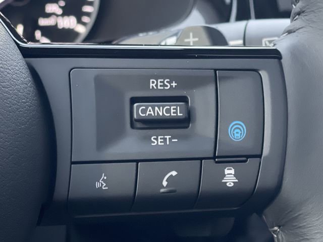 Used 2023 Nissan Pathfinder SL w/ SL Premium Package AWD/4WD image 34