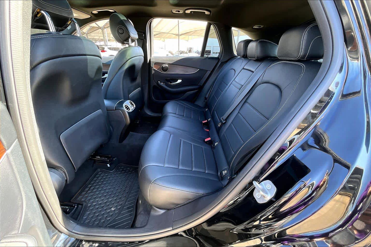 Used 2020 Mercedes-Benz GLC 300 image 19