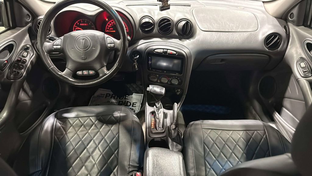 Used 2004 Pontiac Grand Am GT FWD image 9