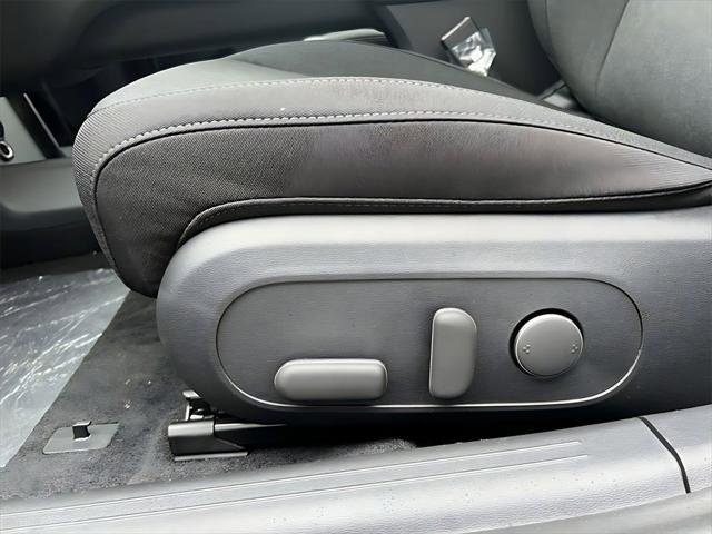 New 2025 Hyundai Ioniq 6 SE image 11