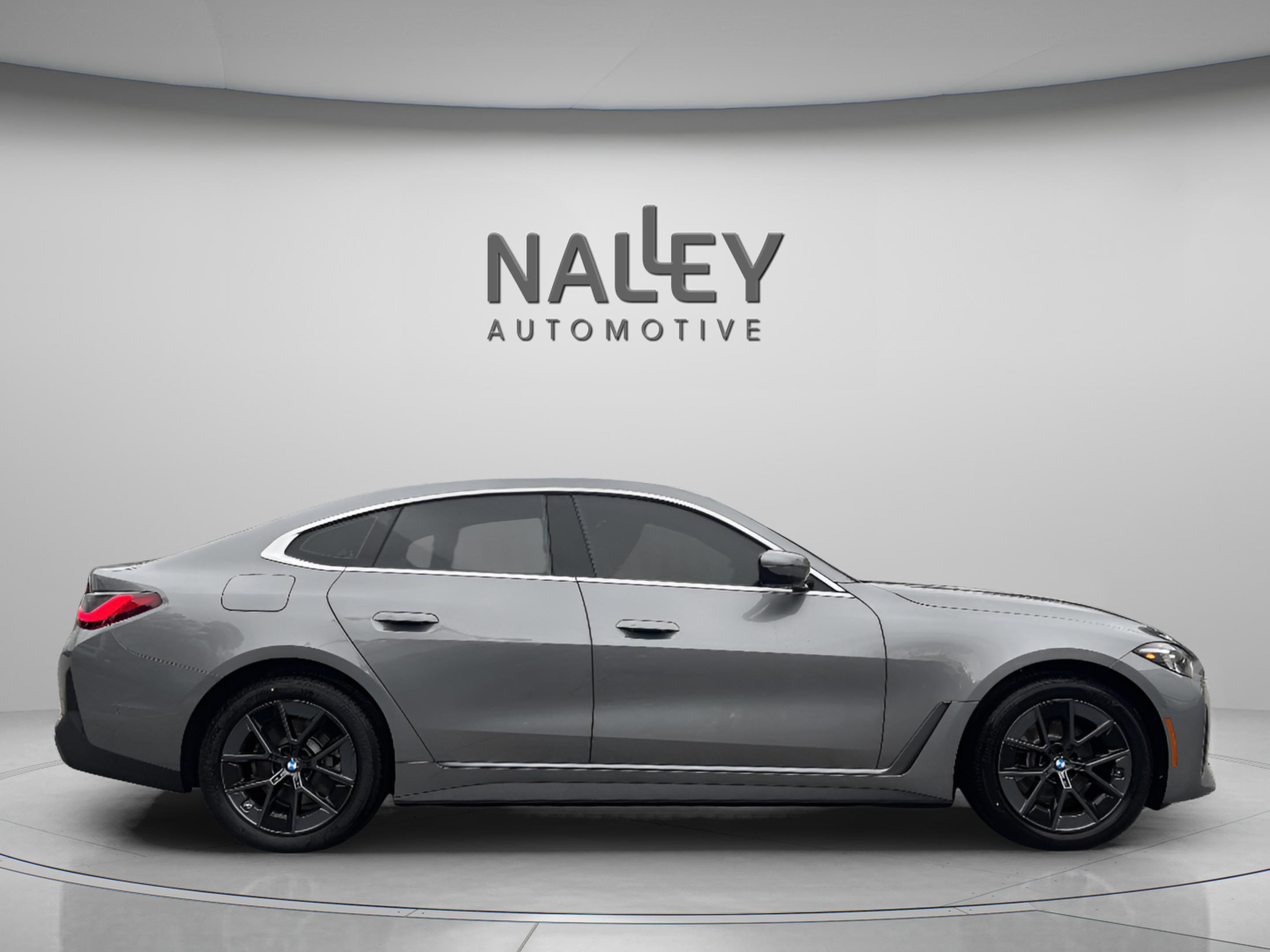 Used 2026 BMW i4 eDrive40 w/ Parking Assistance Package image 5