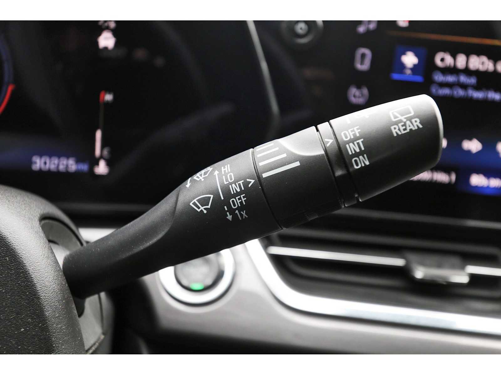 Used 2025 Chevrolet Trax ACTIV w/ Driver Confidence Package FWD image 18