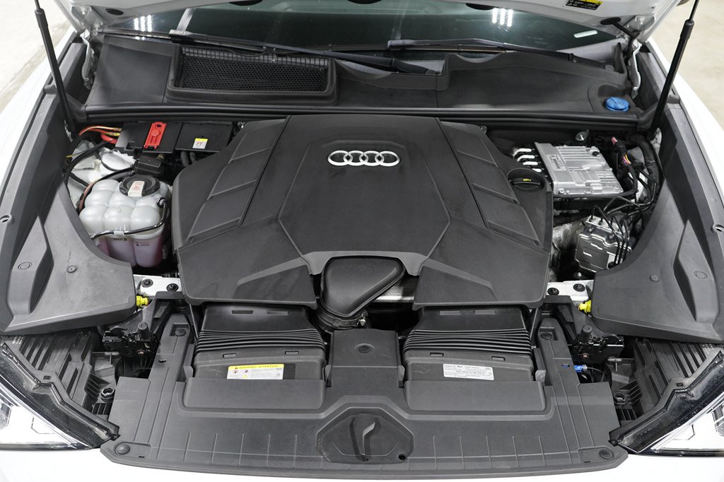 Used 2023 Audi Q8 Premium Plus w/ Premium Plus Package AWD/4WD image 37
