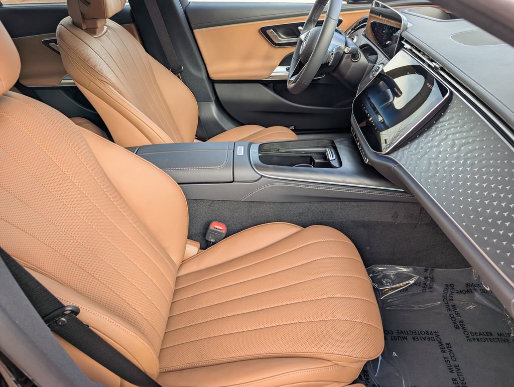 New 2026 Mercedes-Benz E 450 4MATIC Sedan image 12