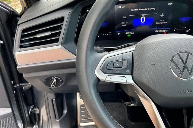 Certified 2024 Volkswagen Jetta Sport FWD image 23