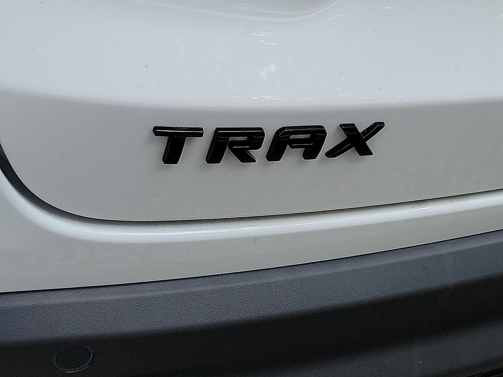 New 2026 Chevrolet Trax RS w/ Sunroof Package FWD image 5