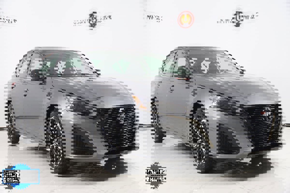 Used 2023 Nissan Altima 2.5 SR image 16