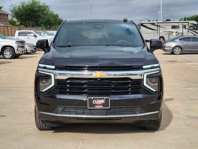 Used 2025 Chevrolet Suburban LS image 10