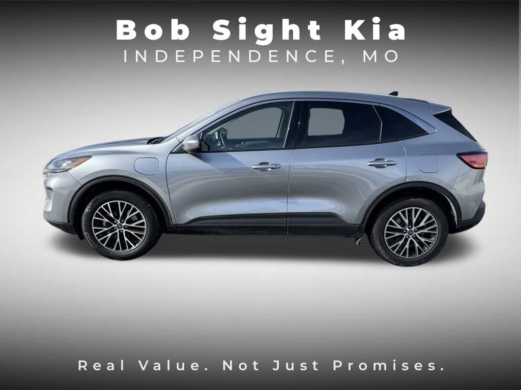 Used 2022 Ford Escape SEL w/ Technology Package image 6