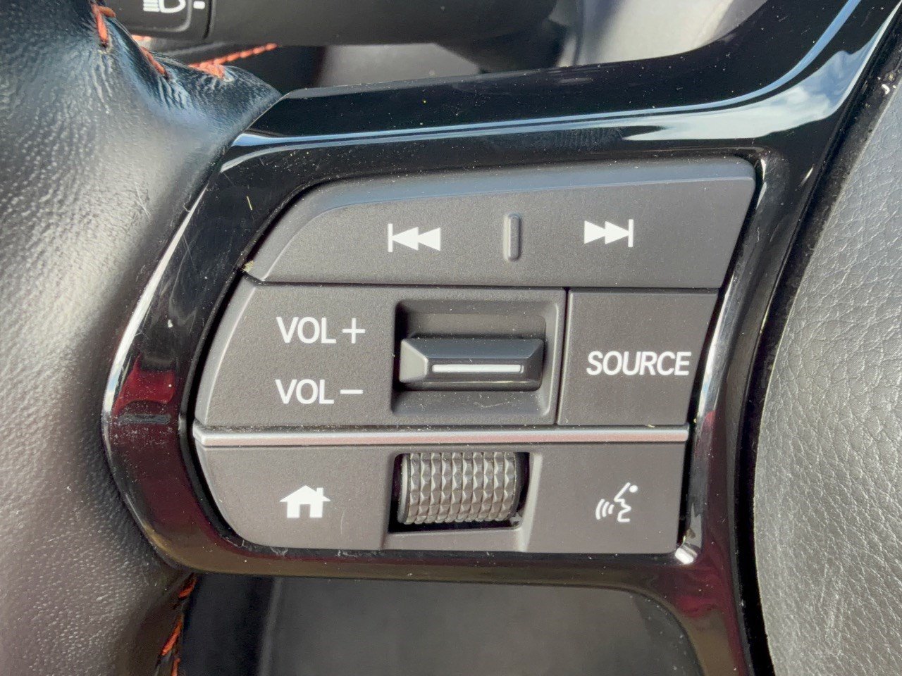 Used 2023 Honda HR-V Sport image 18