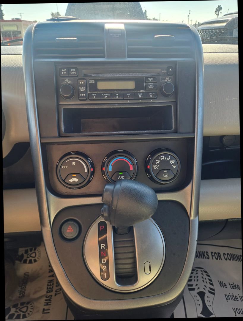 Used 2011 Honda Element LX image 23