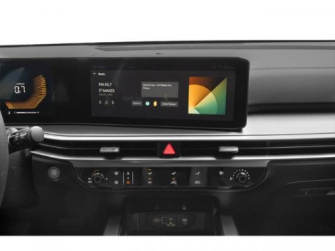 Certified 2024 Kia Sorento LX image 13