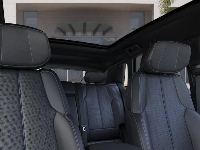 New 2026 Cadillac Lyriq Luxury RWD image 24