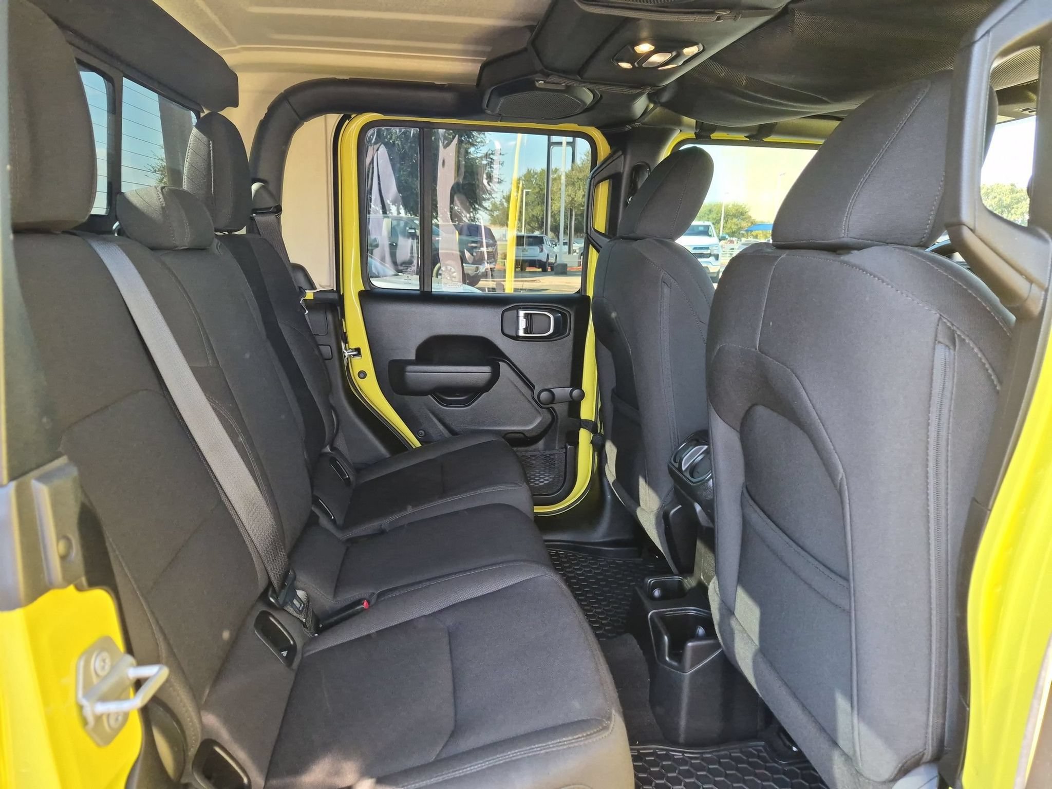 Used 2023 Jeep Gladiator Sport AWD/4WD image 27