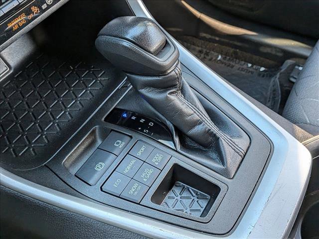 Used 2022 Toyota RAV4 XLE image 12