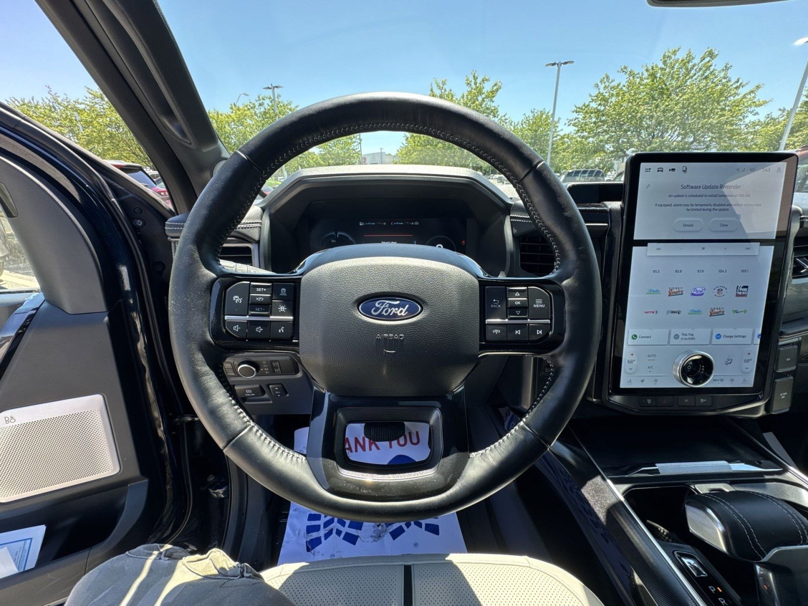 Used 2025 Ford F150 Lightning Platinum AWD/4WD image 16