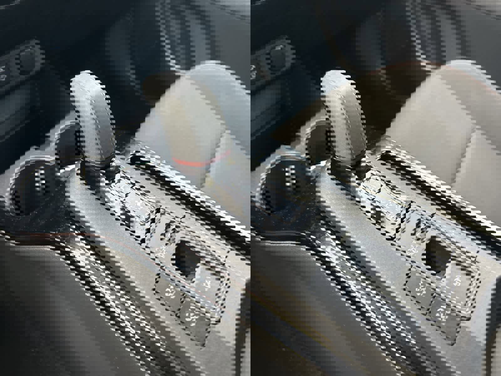 Used 2024 Toyota Prius Prime SE image 32