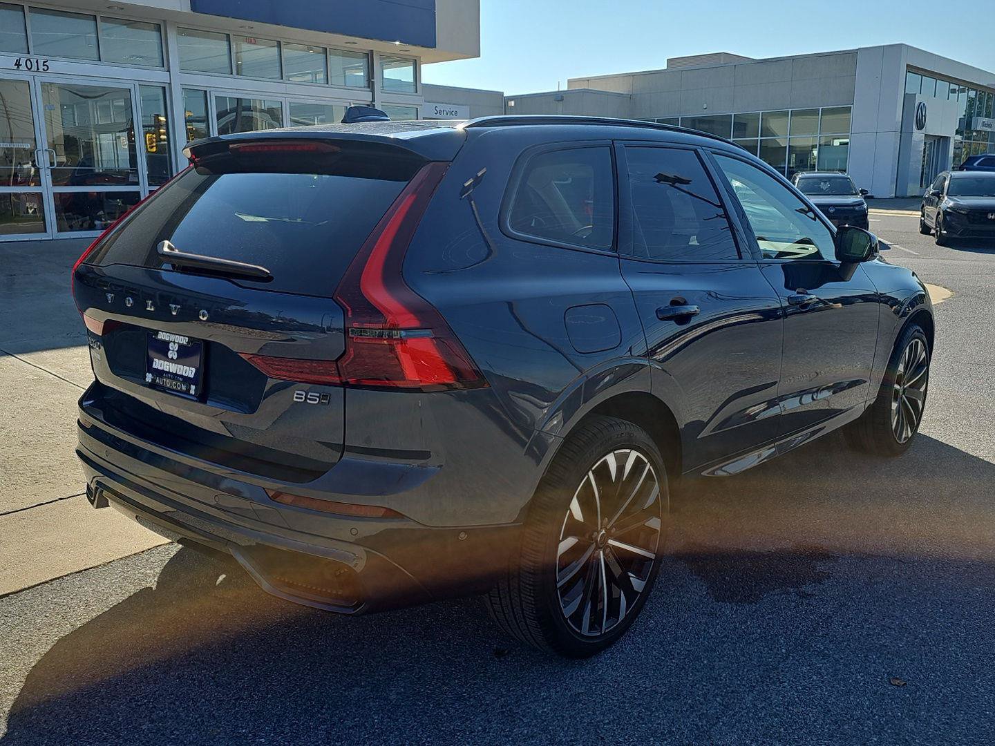 Used 2026 Volvo XC60 B5 Ultra w/ Climate Package AWD/4WD image 7