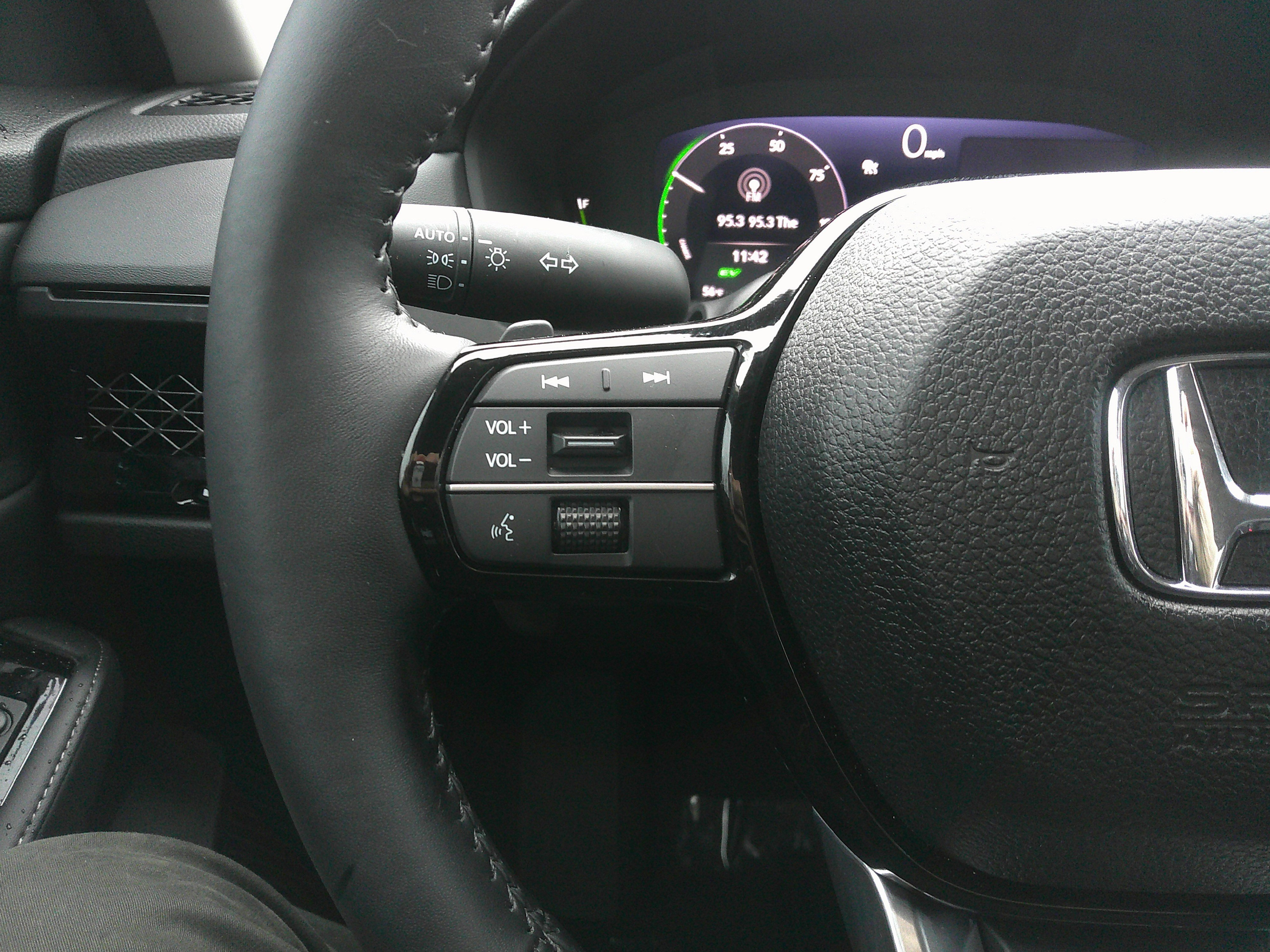 Used 2025 Honda Accord Touring image 18