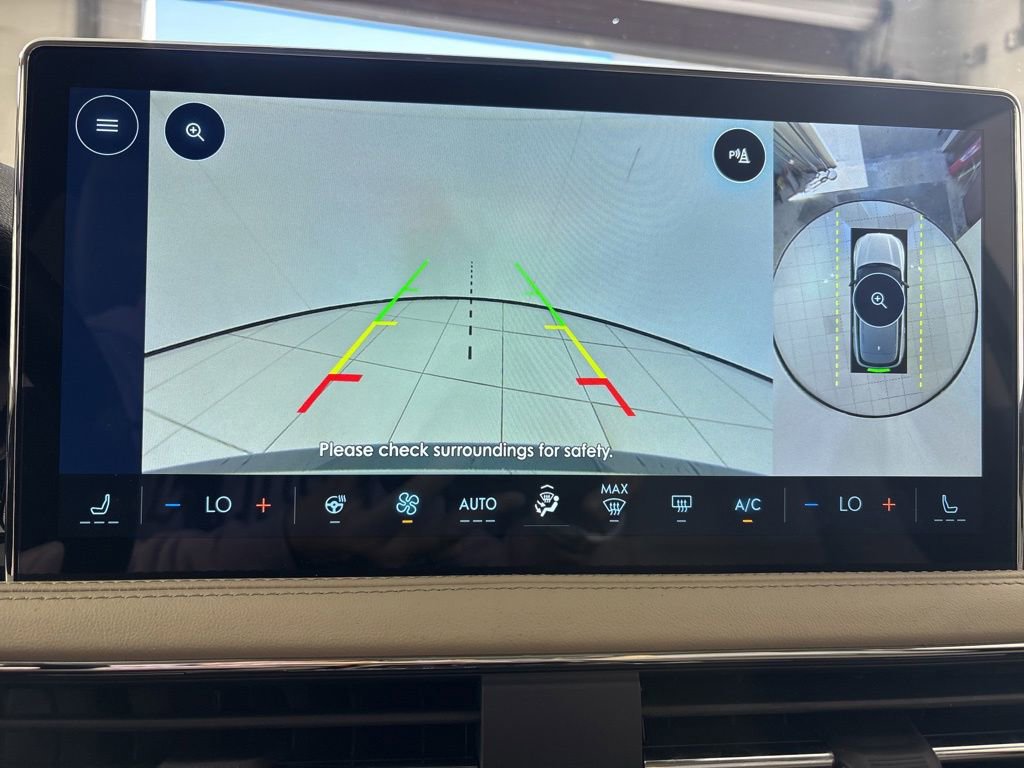 Used 2026 Lincoln Corsair Premiere image 27