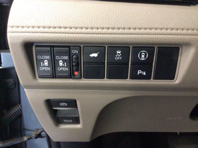 Used 2021 Honda Odyssey Elite image 21