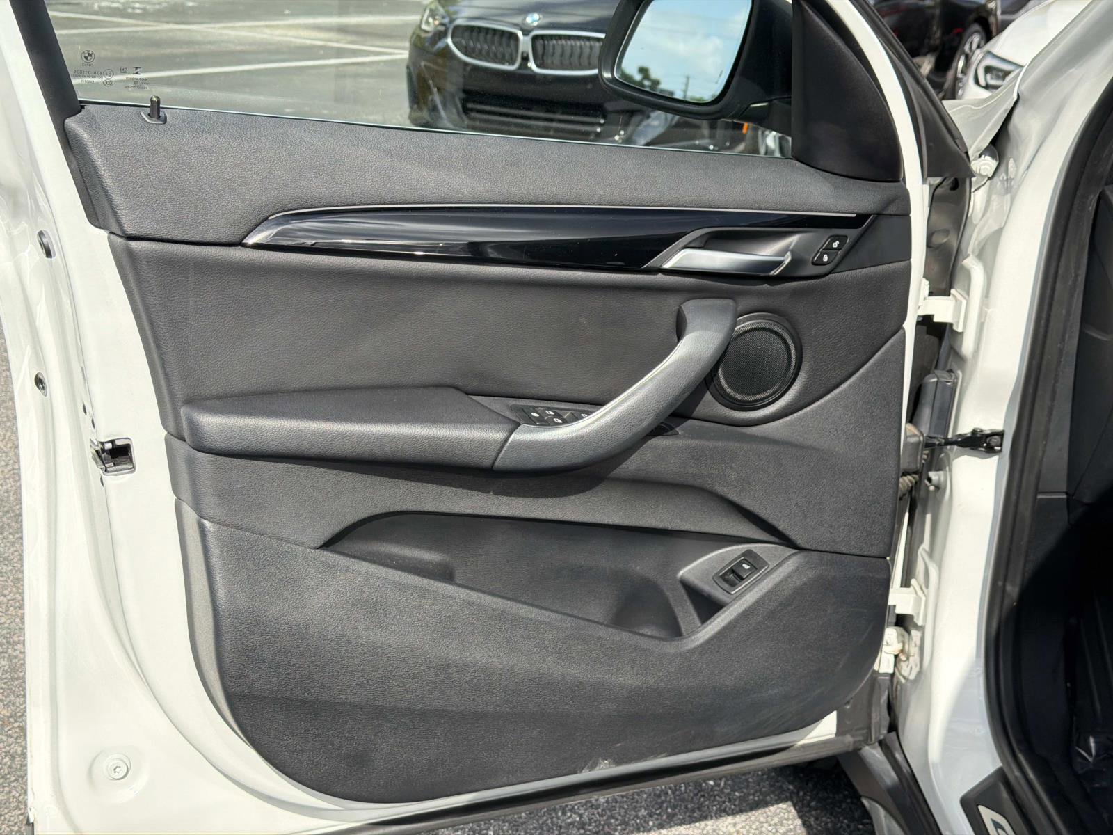 Used 2021 BMW X1 xDrive28i w/ Convenience Package image 15