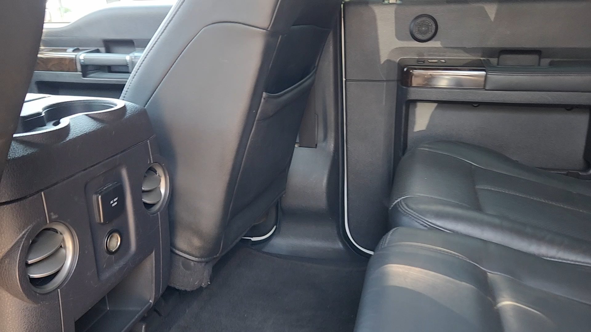 Used 2015 Ford F250 Platinum w/ FX4 Off-Road Package AWD/4WD image 38