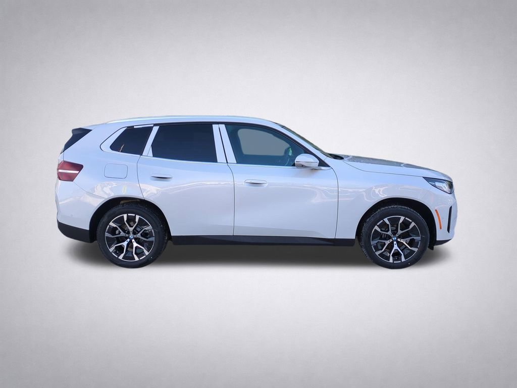 New 2026 BMW X3 xDrive30 image 3
